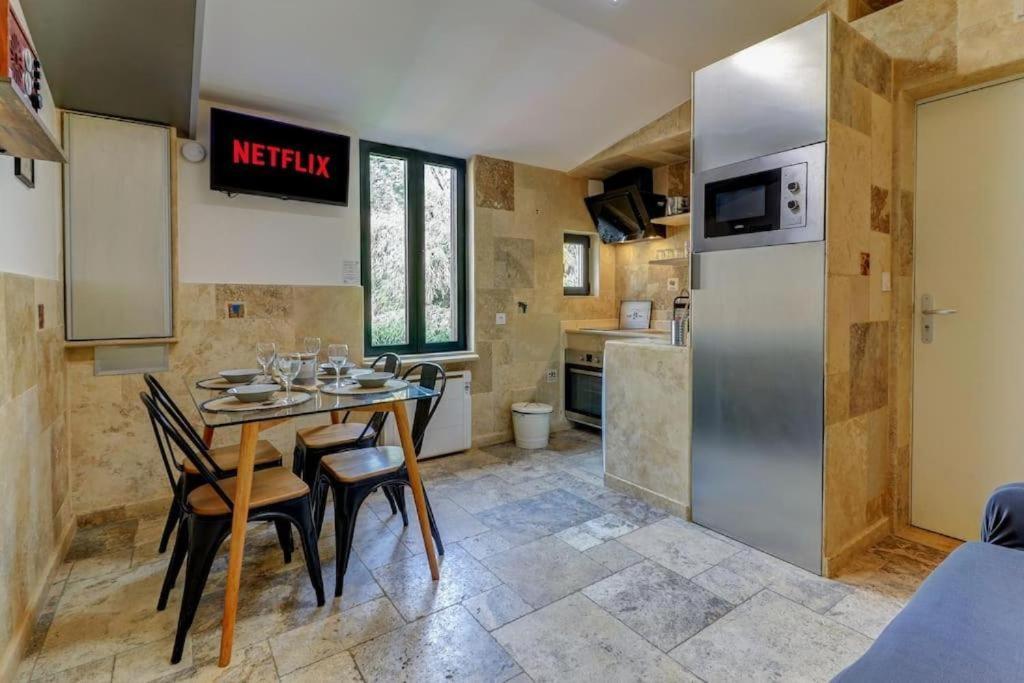 Le Coin Vintage - Familial - Hypercentre - Charme - Rent Immo Apartment Dijon Exterior photo